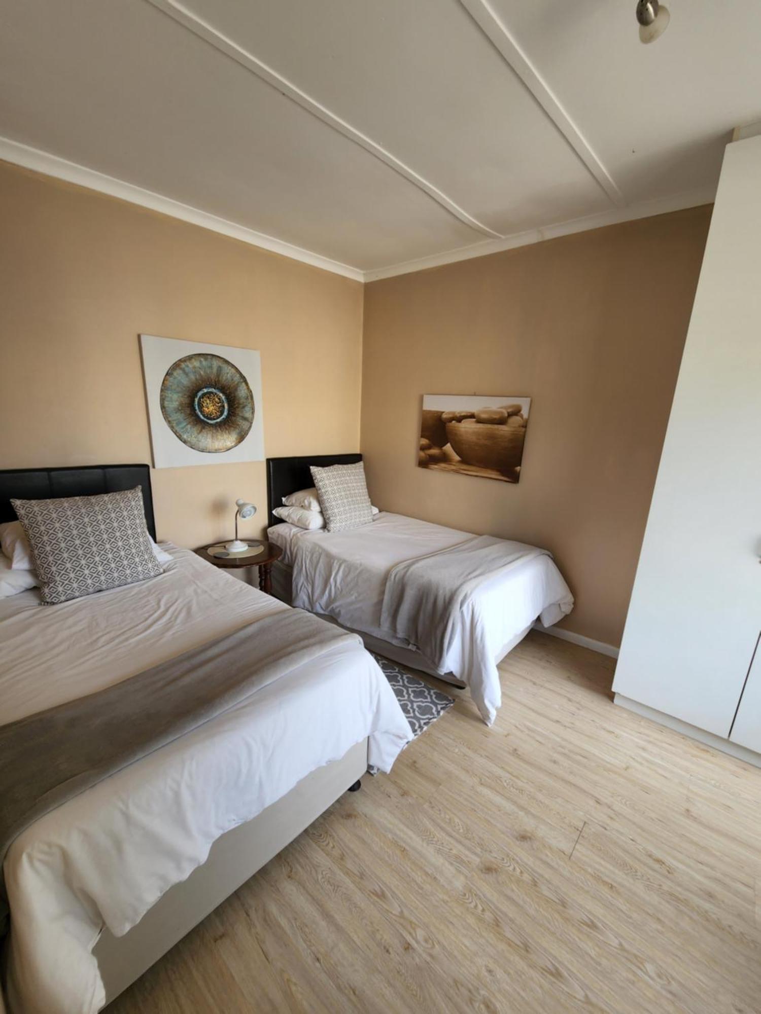 Jenvey House Selfcatering Apartments & Bnb Port Elizabeth Exteriör bild